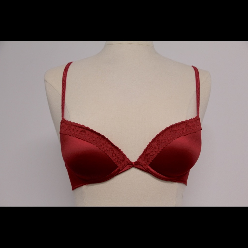 VS PINK- Push Up Red Bra